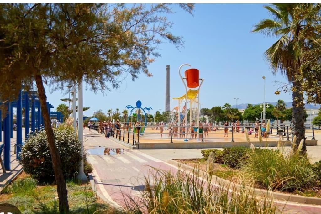 Playa Huelin Beach Málaga Kültér fotó